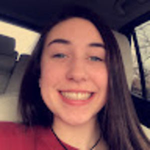 Meet your Posher, Caroline